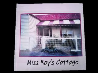 Miss Roy's Cottage - 1