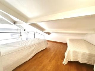 Studio mezzanine, clim et parking - vue canal - FR-1-338-644 - 1