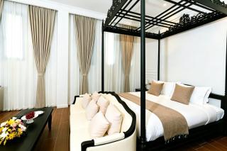 景兰王庭酒店Jing Land Palace Hotel Luang PrabangMount Phousi Sunset View Hotel Enjoy sunrise sunset with full views of Luang Prabang and the Mekong River - 1