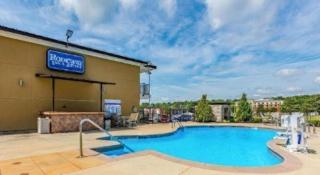 Rodeway Inn & Suites - 3