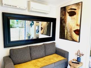 Boutique Tiny Home Rotorua with Private Hot Tub - 7