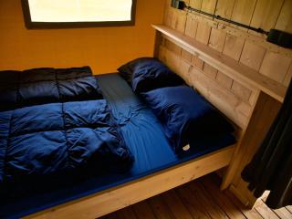 Cozy Tent Retreat in Kesteren - 7