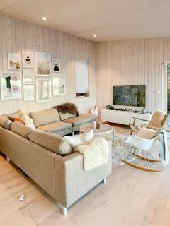 Elegance And Stunning View By Stavanger - 1