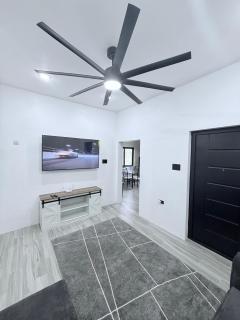 Modern Caribbean retreat - 6