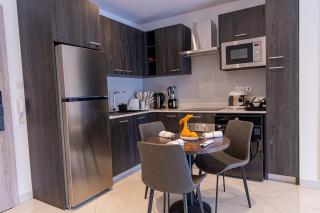 Luxurious 2-bedroom Apartment -Loxwood, East Legon - 9