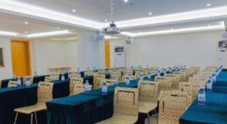 Borrman Hotel Zhanjiang Shimao Building High-speed Railway Station - 1