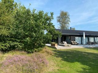 The Loveliest Summer House In The Woods Near Beach - 2