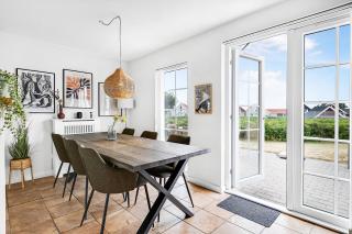 Charming Terraced House By The Beach And Forest - 3