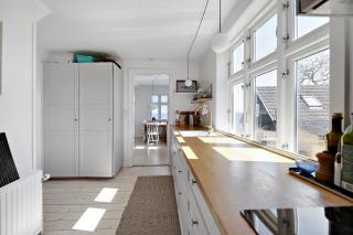 Prime Location Renovated And Charming House In Aarsdale - 5