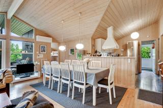 Family Summer House In Quiet Area 8 Adults 2 Ch - 4