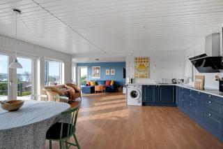 Newly Restored Cottage With Panoramic Sea Views - 3