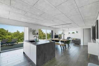 Modern Holiday Home On Adventurous Bornholm - 4