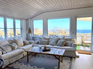 Stunning Home In Unknown With 3 Bedrooms And Wifi - 3