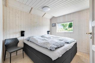 Cozy Cottage In Scenic Surroundings - 3