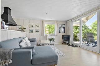 Bright And Cozy Summer House With Sea View - 5
