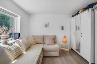 Spacious Cottage With A View Of Wild Nature - 1