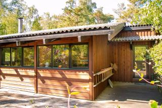 Architectdesigned 1976 Summer House Near Beach - 6