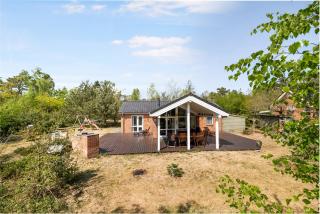 Cozy Newer Large Holiday Home In Snogebæk - 6