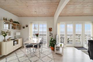 Holiday Apartment With Sea View On The Cliffs - 5