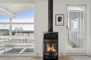 Lovely Summer House With Sea View - 8