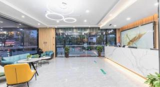 GreenTree Inn Express Zhangjiagang Hexing Town Shazhou Professional Institue of Technology - 5