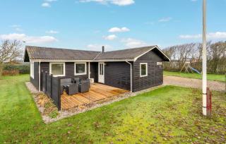 Lovely Summer House By Venø Bay - 4