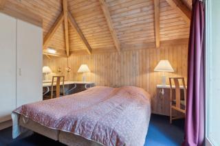 Lovely Summer House In A Scenic Natural Area - 3