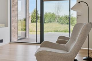 Sea View And Comfort In Architect-Designed Home - 9