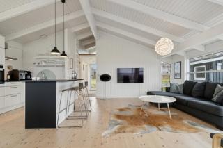 Cozy Holiday Home On Orø - 1