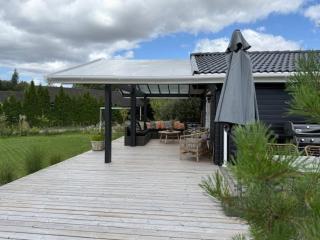 Cozy Wooden Cottage With A Great Terrace - 9