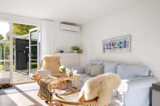 Cozy Summer House Near Beach And Nature - 5