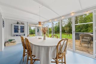 Renovated Holiday Home Near Water And Nature - 6