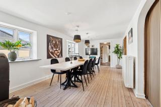 Cosy And Modern House In Peaceful Setting - 3