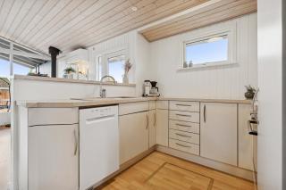 Lovely Bright Cottage Near Karrebæksminde - 1