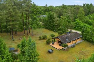 Peaceful Holiday Home Close To Nature - 4