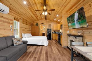 Mt Lemmon Hotel Cabin 9 - 6
