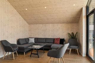 Modern Holiday Home With Spa For 10 People - 9
