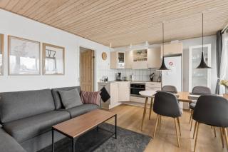 Cosy Small Holiday Apartment For 4 Persons - 0