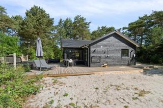 Modern Holiday Home Near Beach And Nature - 9