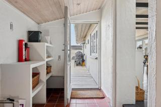 Lovely Cottage Near Beautiful Bathing Beach - 1