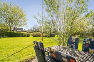 Cozy Cottage Close To The Beach And Attractions - 5