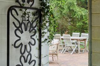 Modernised 70S Cottage In Forest Near Beach - 9