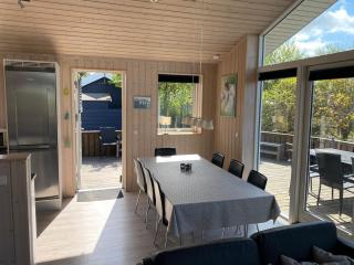 Lovely Family Holiday Home 130 Meters The Beach - 1