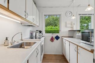 Cozy House With Sea View And Beautiful Location - 7