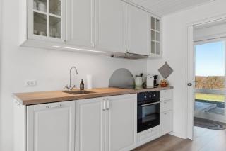 Newly Renovated Holiday Gem Near Beach And Nature - 3