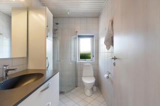 Lovely Holiday Home Near Beach And Nature - 2