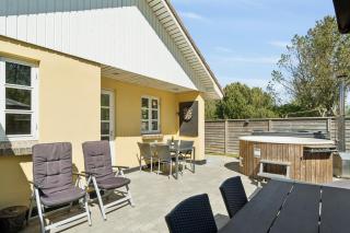 Luxury Holiday Home In Djursland - 1