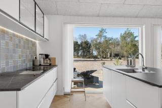 Modern Holiday Near Fjord And Beach - 3