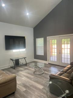 Near WORLD CUP and Dallas Modern home in Lancaster - 0