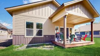 Modern McCall Family Retreat Loft AC Deck - 6